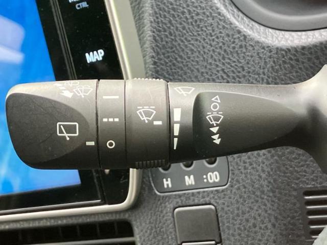 国産車から輸入車まで多様なお客様のニーズのお応えできるように、全国規模で豊富な在庫展開！車のことならWECARSへ！