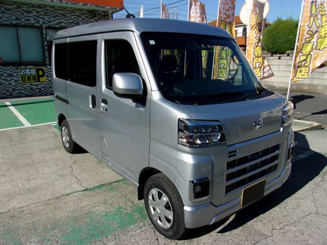 ★軽バンマーケットではわかりやすく丁寧な対応を心掛けていますので、初めて車を買われる方も安心してご来店ください