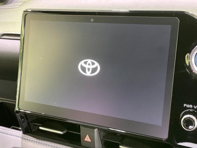 【10.5インチ　ディスプレイオーディオ】大画面のディスプレイはAppleCarPlayやAndroidAutoが利用可能。大きな画面でスマホナビアプリ等が利用いただけます♪