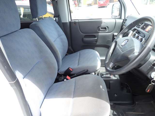 実際に見て頂ければご納得して頂ける上質車をご用意しておりますが、万が一お気に召されない場合でも当社独自の仕入れルートにてご希望の一台をお探し致しますのでご安心下さいませ！！