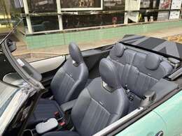 「4座のオープン」ってMINIだけでしたっけ？？