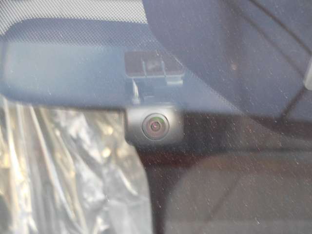 万一に備え、運転の記録をしっかり保存 ( ドライブレコーダー)