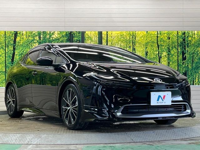 大好評のボディコーティング「弾スプラッシュコート」もご納車までに施工可能。通常のガラスコートと異なる、耐久年数6年の無機質ガラスコーティングが、ボディをキレイな状態に保ってくれます。