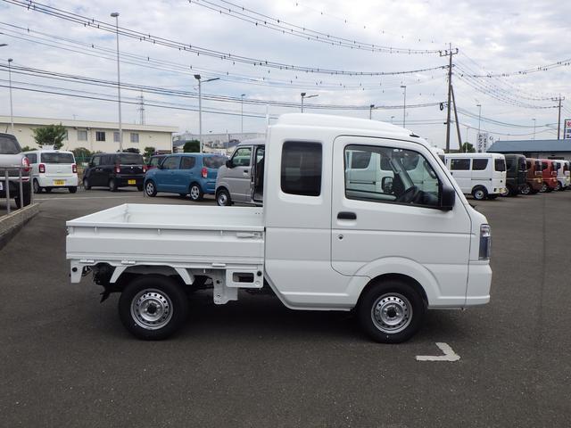 荷台長　1.940mm/荷台幅　1.410mmになります。沢山の荷物を積めます。荷台床面地上高650mmで積み降ろしもラクです。