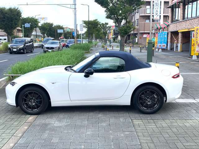 弊社のお車をご覧頂き誠にありがとうございます！独自性の強い楽しい車探しのできるお店です☆品質には自信がございます。是非ご覧下さい！お問い合わせは【0120005091】テックピット千葉寺へお気軽にどうぞ！