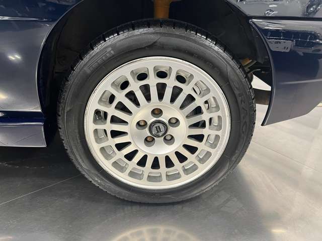メーカー不明ホイール4本。 引き取り限定。横浜市から