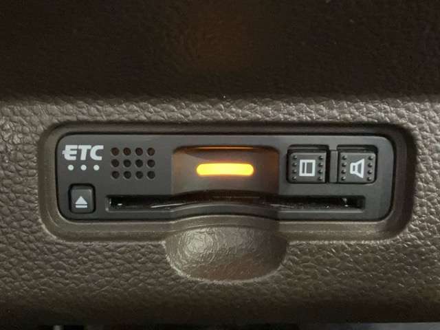 【ETC】　　高速道路の料金所もスムーズです♪