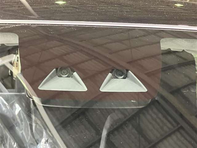 サポカーは、高齢運転者を含めたすべてのドライバーによる交通事故の発生防止・被害軽減対策の一環として、国が推奨する新しい自動車安全コンセプトです。詳しくは販売店スタッフまでおたずねください。