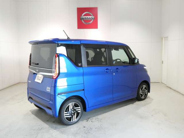 全国登録納車承ります。ご自宅まで納車致します。県外登録費用と陸送費用は別途必要になります。