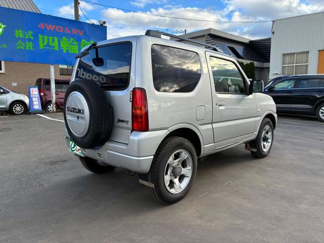 走行7.0万キロ！大人気軽クロスカントリー、ジムニー4WDターボが入庫しました！フルセグナビ、エンジンスターター、冬タイヤ付き！