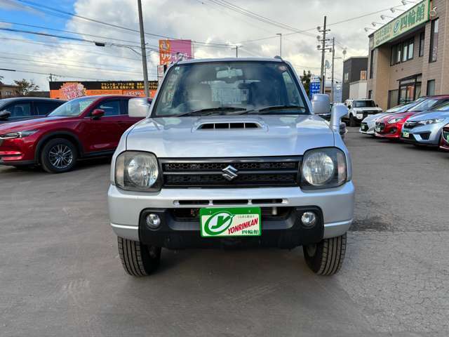 走行7.0万キロ！大人気軽クロスカントリー、ジムニー4WDターボが入庫しました！フルセグナビ、エンジンスターター、冬タイヤ付き！