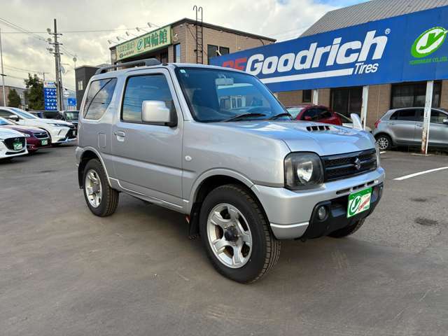 走行7.0万キロ！大人気軽クロスカントリー、ジムニー4WDターボが入庫しました！フルセグナビ、エンジンスターター、冬タイヤ付き！