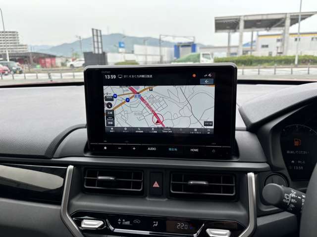 現在お乗りのお車の査定・買取もおこなっております。ご来店時、その場で即査定！納得の査定額にご期待下さい！