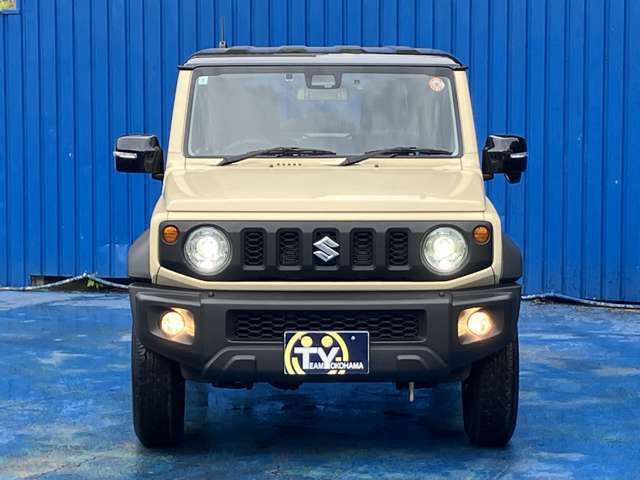 【有限会社クライス】です。当社のウリは中古車を中古と思わせない【業界トップクラスの仕上げ】が魅力です！！また、高価買取・アフターメンテナンス・自動車保険などお車に関わること、全てお任せください！！