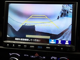 【リアカメラ】3パターンの映像表示で、後方確認をサポート！映像は『ノーマル』『広角』『真上』の3モードから選べます♪