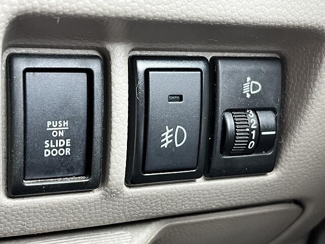 保証付きメンテナンスパックは選べる2年と4年！お客様のカーライフに合わせご提案させて頂きます。遠方のお客様などメンテナンスパック無しでもご購入は可能です。