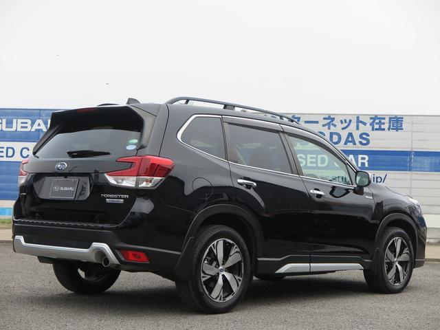 SUBARU認定UーCarは2年(バリュー車は1年)距離無制限の「SUBARUあんしん保証」付き。全国のSUBARUディーラー共通ですので引越し先やご旅行中でも安心です。また有料で保証延長も可能です。