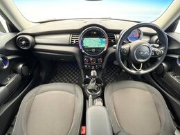 輸入車グループ総在庫数約2，000台！全国の系列店からメーカー・車種問わずご紹介出来るので、あなたにピッタリのお車が見つかるはずです♪まずはお問い合わせ下さい☆