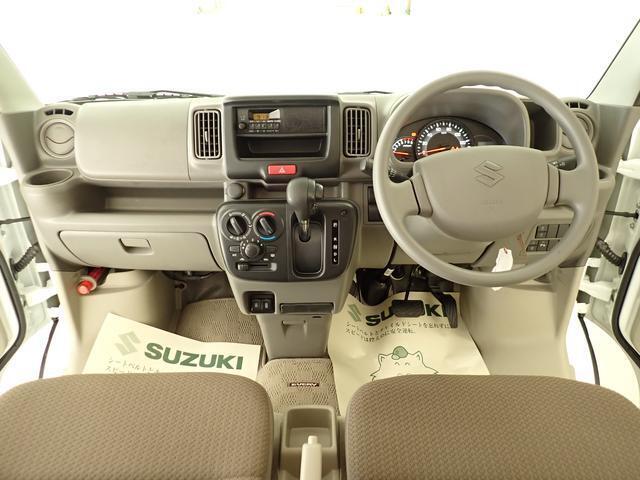 大きなフロントガラス×高めのアイポイント×ショートノーズで視界広々♪