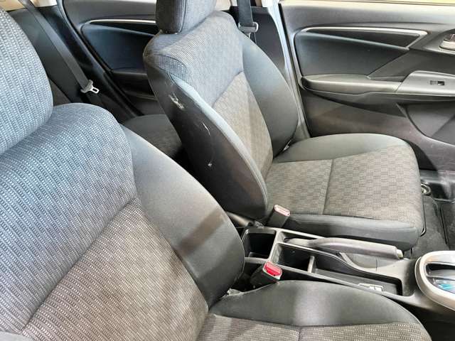 総在庫200台以上！たくさんあるからご希望のお車が見つかります！掲載されていない在庫車も多数ございますので、お気軽にお問合せ下さい！