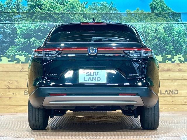 安心の最長10年・走行無制限保証（有償）をご用意。保証内容も充実はもちろん、無料点検＆オイル交換や、年中無休の全国・24時間ロードサービスも付帯されておりますのでご安心下さい。