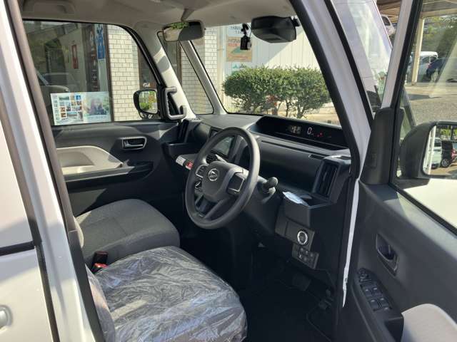 ふくしる加盟店。日本福祉車両販売株式会社が運営する福祉車両に精通した販売店グループです。会員は全て、「一般社団法人日本福祉車輌協会」に所属しており、専門知識と技術を備えた福祉車両の専門家です。