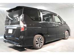 ★全席のウインドウが広く周囲が見やすくて安心ですね♪