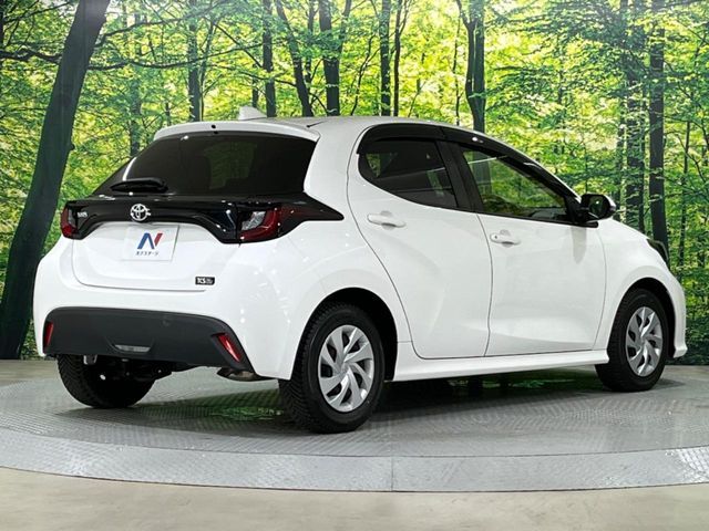 大好評のボディコーティング「弾スプラッシュコート」もご納車までに施工可能。通常のガラスコートと異なる、耐久年数6年の無機質ガラスコーティングが、ボディをキレイな状態に保ってくれます。