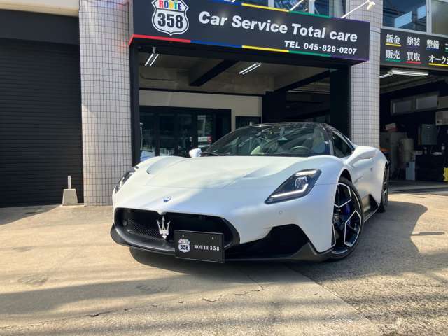 ひと目でSPスポーツカーといえるスタイリングと高性能