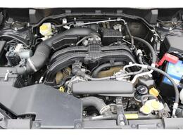 スバルと言えば水平対向エンジン！低重心・低振動なので走りに安定感があります！