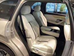 後部座席も綺麗です♪