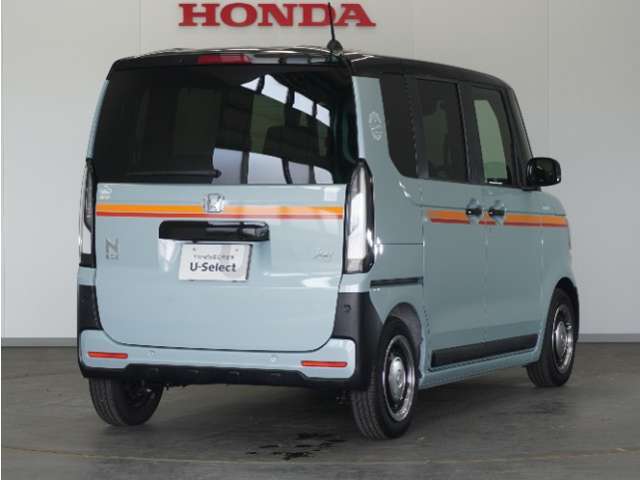 車両本体価格以外に必要な諸費用を含めたお支払い総額で検討して下さい！車両価格は安いけど諸費用が高い！なんてことにならないように当店は購入に必要な金額＝総額を表示しております！