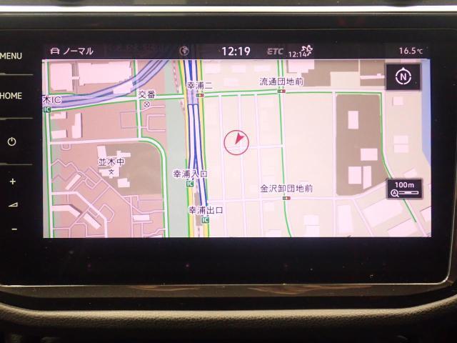 Discover Pro、9.2インチの画面でスマートフォンのように画面をタッチするだけで反応、フルセグ地上波TV対応、iPad,やスマートフォンなどのBlutetoothにも対応