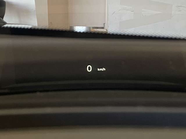 LIBERALAは全国に約40店舗以上。どの店舗の在庫でもお近くのLIBERALAでご購入いただけます。