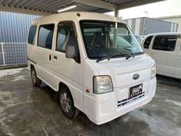 禁煙車！特別気になる様なキズや凹み等無く、全体的にキレイな外装が自慢です！
