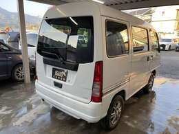 禁煙車！特別気になる様なキズや凹み等無く、全体的にキレイな外装が自慢です！