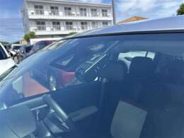 こちらの車両には衝突防止装置やいざという時安心！ドライブレコーダーが付いております♪