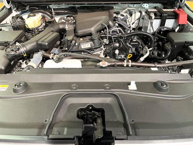 親切・丁寧な専門メカニックスタッフが応対！・車検・点検整備・事故等の修理などアフターサービスも安心。お車のカスタマイズもネクステージのサービススタッフまでご相談ください！