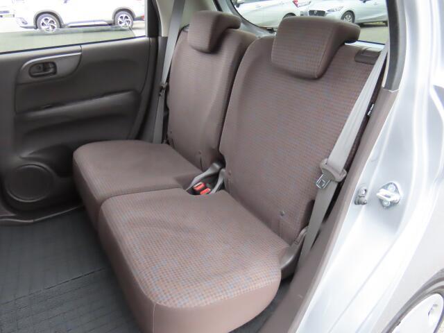 リヤシートも状態良好♪是非一度ご来店いただき、実際に座ってみてくださいね！