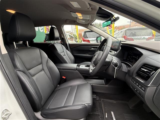 気になる前席シートの状態は良好です♪更なる詳細が気になる場合は、お写真を撮ってメールをお送り致します♪