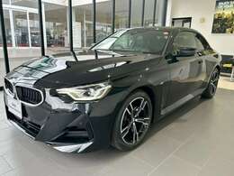 【お車の品質について】内外装の状態をより詳しくお伝えするため第三者機関《AIS》による公平かつ厳正な検査を実施いたします。お車の状態を数値化した車両評価証もご覧頂けます。※検査待ちの場合もございます。