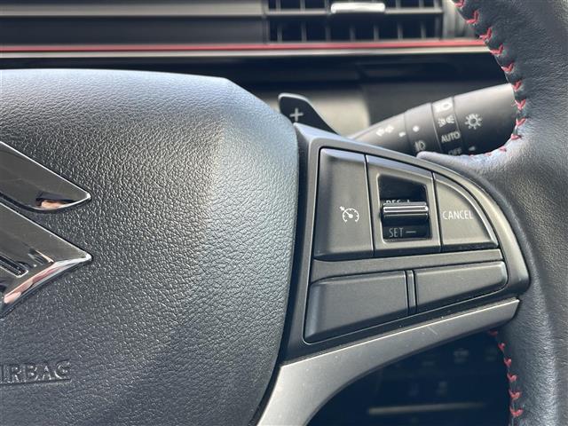 【運転席操作部】快適なドライブを楽しむための機能が装備されています！運転席から触れるので、使いやすいです！除菌プランいれていただくと、さらに清潔で安心していただけます！