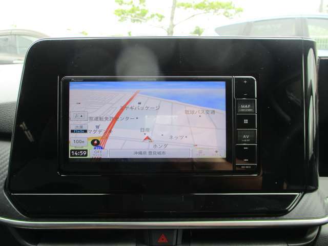 社外カロッツエリア製ナビ（AVIC-RW112）。どこに行くにもあると便利なカーナビです！