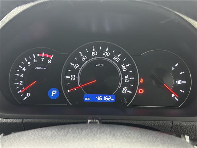 【スピードメーター】メーターがシンプルで見やすく運転しやすいですね！