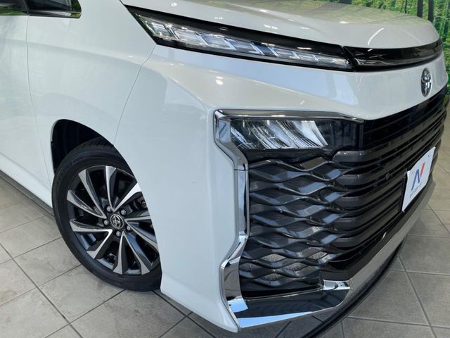 【LEDヘッドライト】悪天候や夜間走行時も良好な視界を確保し安心して運転できる高輝度LEDヘッドライトを装備！点灯速度が早く、消費電力も抑えられています。