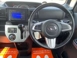 展示車両の中にはアフター保証対象車両を数多く取り揃えており、一年間から三年間（別途）まで走行距離無制限の保証を全国どこのディーラーでも保証を受けられます。