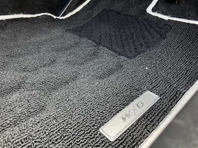カローラ純正フロアマットです。