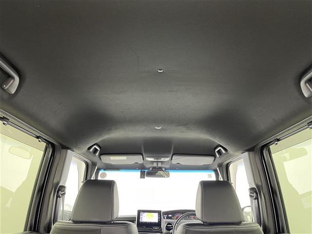 【天井】『天井』の画像になります。写真の内容に関してご不明点、ご質問等がございましたらお気軽にガリバー店舗までお問い合わせください。