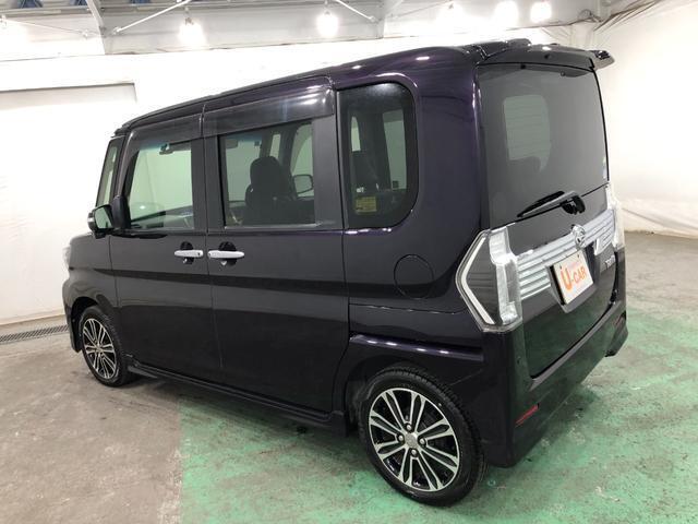 両側電動スライドドアで送迎も楽になりますね。