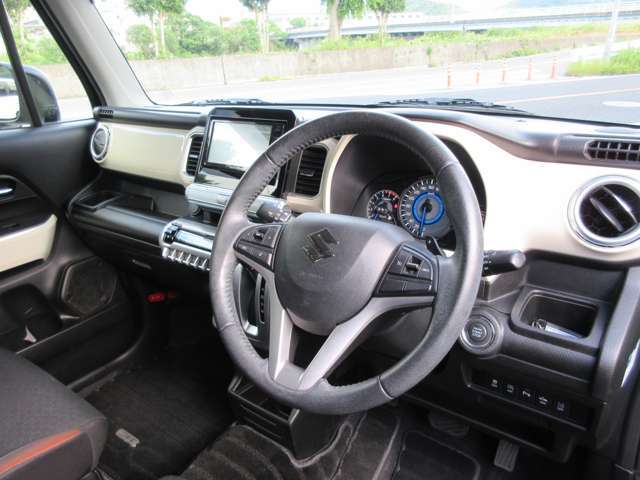 内装クリーニングを施工し納車をさせて頂きますので、小さなお子様がいらっしゃる方にも安心です♪【TEL 079-264-6615】【LINE @lifeautoで友達追加♪】